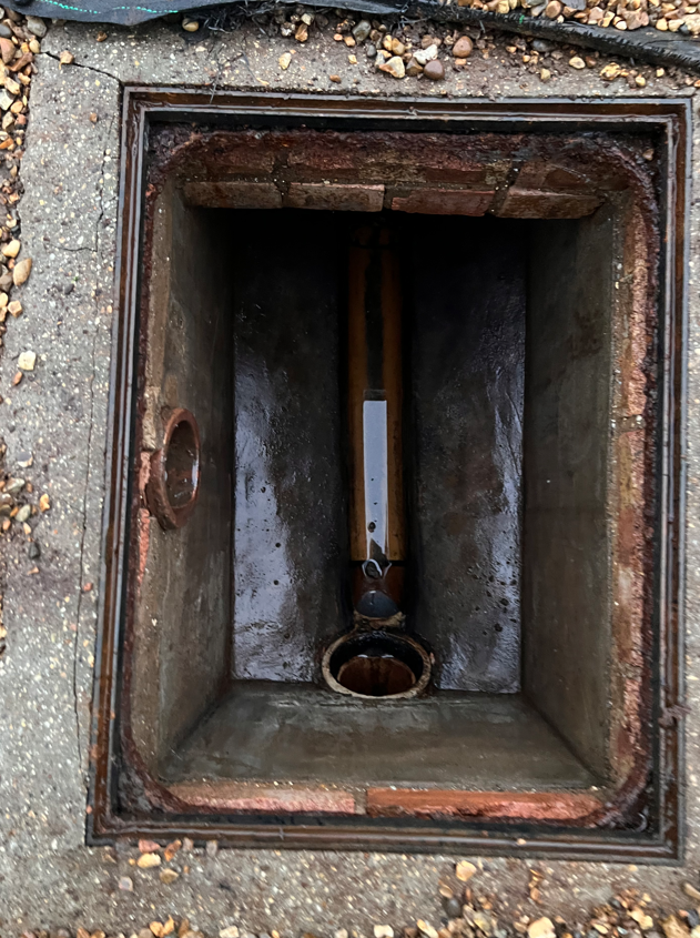 Blocked Drain and Manhole Clearance